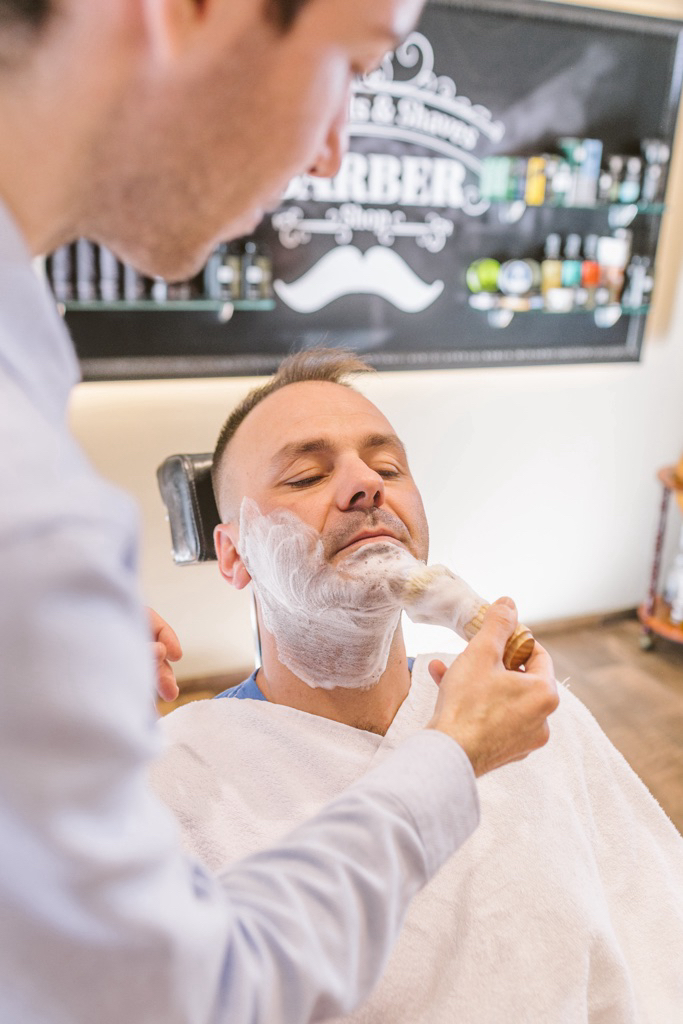 ΠΑΡΑΔΟΣΙΑΚΟ ΞΥΡΙΣΜΑ